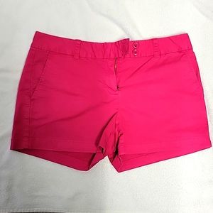 VINEYARD VINES women's pink  3.5 in shorts size 6